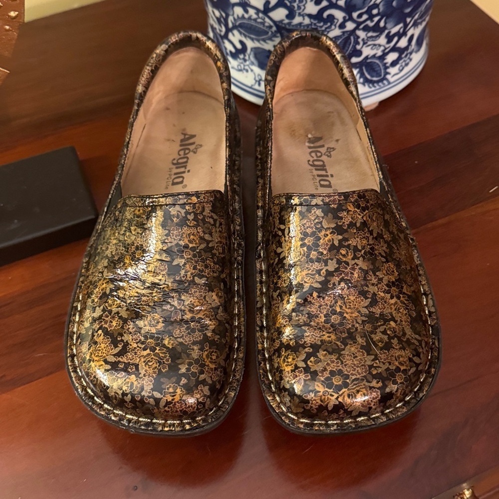 Alegria Debra Copper Beauty Leather Clogs Comfort Shoes Size 38Metallic